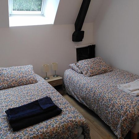 La Mancelliere De Montjoie Chambres D'Hotes Et Gites Saint-Michel-de-Montjoie Esterno foto